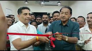 #MustWatch- Minister Govind Gaude works out in a gym after inaugurating it!