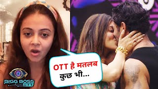 Bigg Boss OTT 2 | Akanksha Aur Jad Ke Kiss Par Bhadki Devoleena