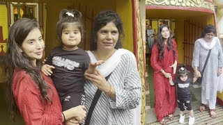 Charu Asopa With Her Daughter and Mom At Mandir Darshan during Savaan Somvaar