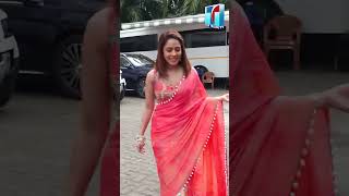 క్యారవాన్ నుండి వయ్యారంగా బైటకి వస్తున్న ఛత్రపతి భామ | Actress  Nushraat Bharucha | Top Telugu TV