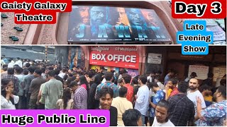 Jawan Movie Huge Public Line Day 3 Late Evening Show At Gaiety Galaxy Theatre In Mumbai