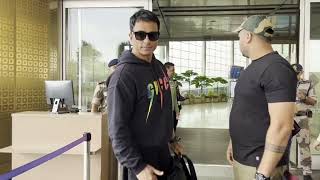 Sonu Sood going to Delhi was seen at the airport