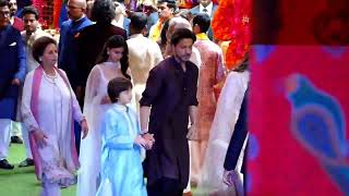 Shahrukh Khan with family Mukesh Ambani's house Antilia  to seek  blessings of Bappa