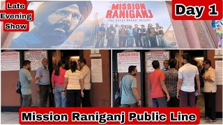 Mission Raniganj Public Line Day 1 Late Evening Show At Gaiety Galaxy Theatre In Mumbai