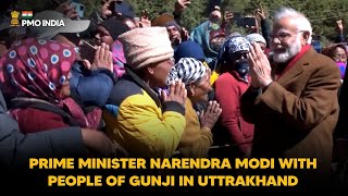 Prime Minister Narendra Modi with people of Gunji in Uttrakhand