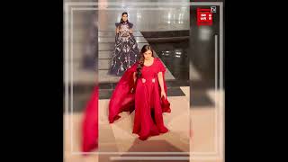 Ramp पर उतरी new mom #BipashaBasu || hot red gown में अपनी walk से बिखेरा जादू