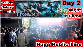 Tiger 3 Movie Huge Public Line Day 2 Night Show At Gaiety Galaxy Theatre In Mumbai
