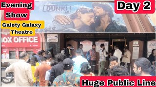 Dunki Movie Huge Public Line Day 2 Evening Show At Gaiety Galaxy Theatre In Mumbai
