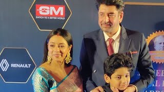 Anupamaa Aka Rupali Ganguly Cute Moment At Dadasaheb Phalke Film Festival Awards 2024