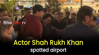 Actor Shah Rukh Khan spotted airport