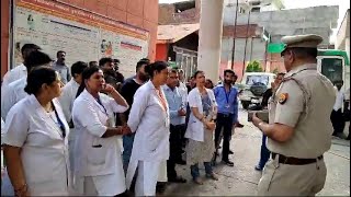 मुजफ्फरनगर के जिला महिला चिकित्सालय में अग्निशमन विभाग ने किया मॉक ड्रिल