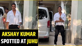 Akshay Kumar spotted at Juhu