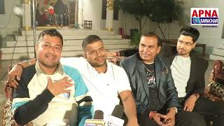 Kundan Bhardwaj, Producer NRI Ram Sharma, Anil Gupta, Director Dhananjaya Tiwari "सुरताल" के सेट पर