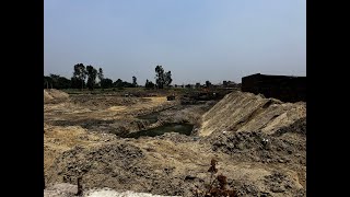 मीरापुर में तालाब की सफाई के दौरान ठेकेदार ने कर डाला लाखो का घोटाला