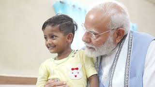 PM Modi's tender moments with children | PM Modi | landslide  Wayanad, Kerala