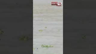 Varanasi में Ganga का जलस्तर बढ़ने से लोगों को सता रहा है Flood का खतरा,NDRF Team की क्या है तैयारी?