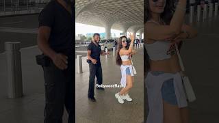 Ameesha Patel Dancing With Pap At The Mumbai Airport