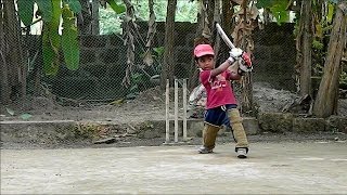 Amazing Skills - Three Years Old Boy Showing His Classical Batting