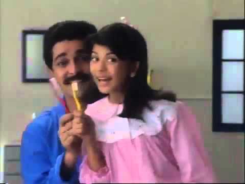 Classic Supreme Toothbrush - iska mazaa hay nirala New TV Advt Video