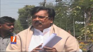 Varla Ramaiah Complaints on Anti TDP Fans at Commissioner Office in Vijayawada | iNews