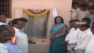 MLA Geetha Reddy Slams CM KCR On Double Bedroom Houses At Machireddypally | Telangana | iNews