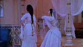 Mere Mehboob Mein Kya Nahin Kya Nahin - Mere Mehboob(1963) - Lata Mangeshkar, Asha Bhonsle - {Old Is Gold}