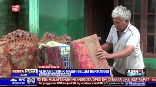 Korban Banjir di Solok Mulai Bersih-bersih Rumah