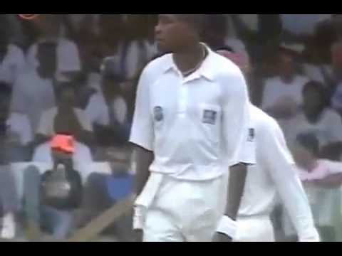 CURTLY AMBROSE vs STEVE WAUGH Trinidad 1995 3rd test - Cricket Classic Video