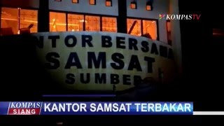 Kantor Samsat Cirebon Terbakar