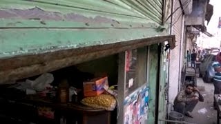 5 दुकानों में शटर उखाड़कर चोरी, लाखों रुपए और सामान ले उड़े चोर