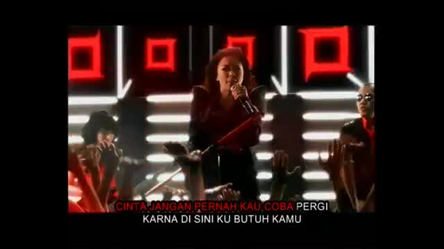 KOTAK - CINTA JANGAN PERGI [karaoke] (Official Music Video)