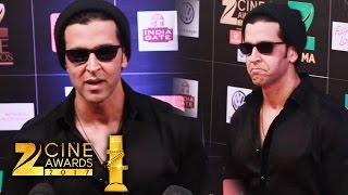 Hrithik Roshan In NEW LOOK At Zee Cine Awards 2017