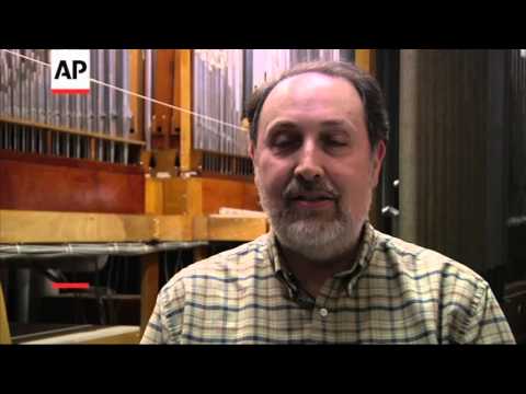 Lip Balm Maker Builds Giant Theater Pipe Organ News Video