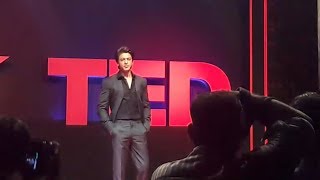 Shahrukh Khan's GRAND ENTRY At TED Talks India Nayi Soch PRESS CONFERENCE