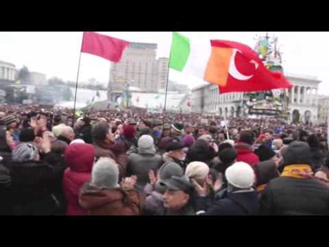 Ukraine Standoff Escalates News Video