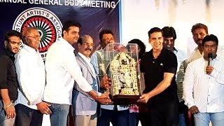Akshay Kumar Gets Felicitated At Movie Stunt Artist Association Meet
