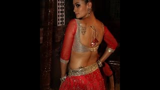 Namkeen Girl Jasveer Kaur Showing Hot Patli Kamar