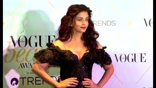 Hotness Alert! Bachchan Family dazzles at Vogue Beauty Awards