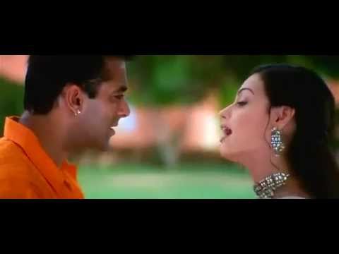 Salman Khan almost kisses Dia Mirza - Tumko Na Bhool Paayenge - Bollywood Movie Comedy Scene