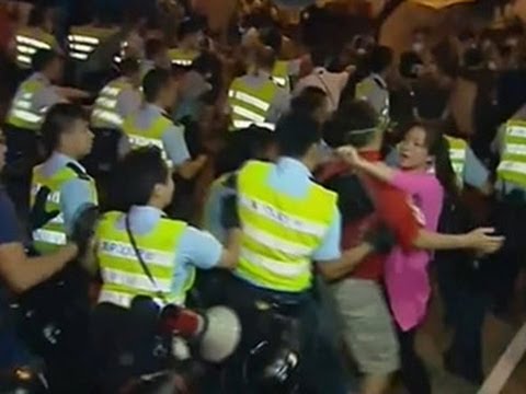 Raw- Hong Kong Protesters Clash With Police News Video