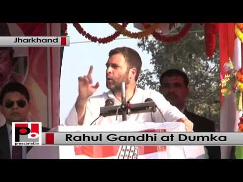 Jharkhand- Rahul Gandhi attacks Modi, says PM wants entire power in his hands