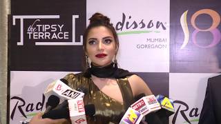 Bollywood Celebs At Radisson Mumbai Host Pre Christmas Party | Shama Sikander