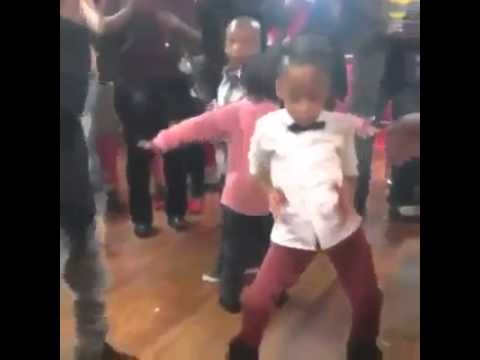 HAHAHA, LIL MAN GOT SOME MOVES!!  - 7 Seconds Funny Video