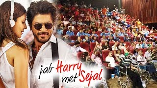 Shahrukh Organised Jab Harry Met Sejal Special Screening For Disabled Kids