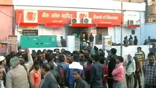 Demonetization side- effect- Hungry people fight and attack at different locations in Allahabad!