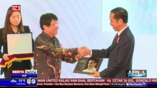 Jokowi Terima Penghargaan dari Asia Journalist Association