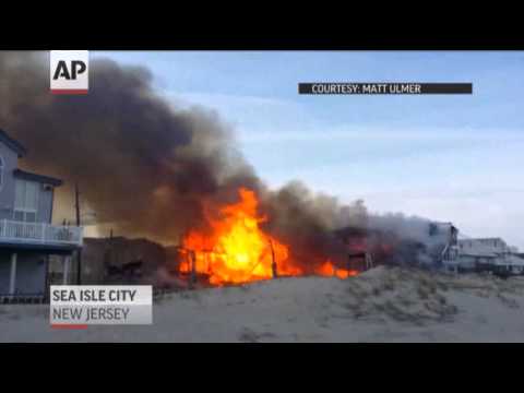 Raw- Fire Destroys 3 N.J. Beachfront Homes News Video