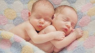 Lucunya Bayi Kembar Ketawa Sampai Menangis - Bikin Bibir Keram :D
