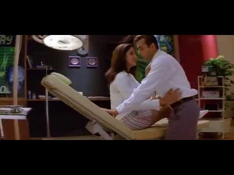 Hot Girl seducing Salman Khan - Maine Pyaar Kyun Kiya - Bollywood Movie Comedy Scene