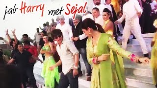 Shahrukh And Anushka DANCES In Varanasi - Jab Harry Met Sejal Promotion